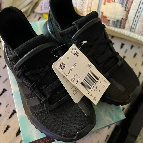 adidas gazelle silver green womens Little Kids adidas NMD 360 Shoes Black GY9147 main image 1